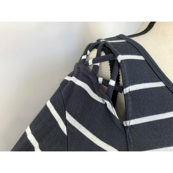 Maurices 24/7 Mini Shift A-line Dress Tunic Women 3XL B&W Stripe Detail Shoulder - Picture 9 of 11